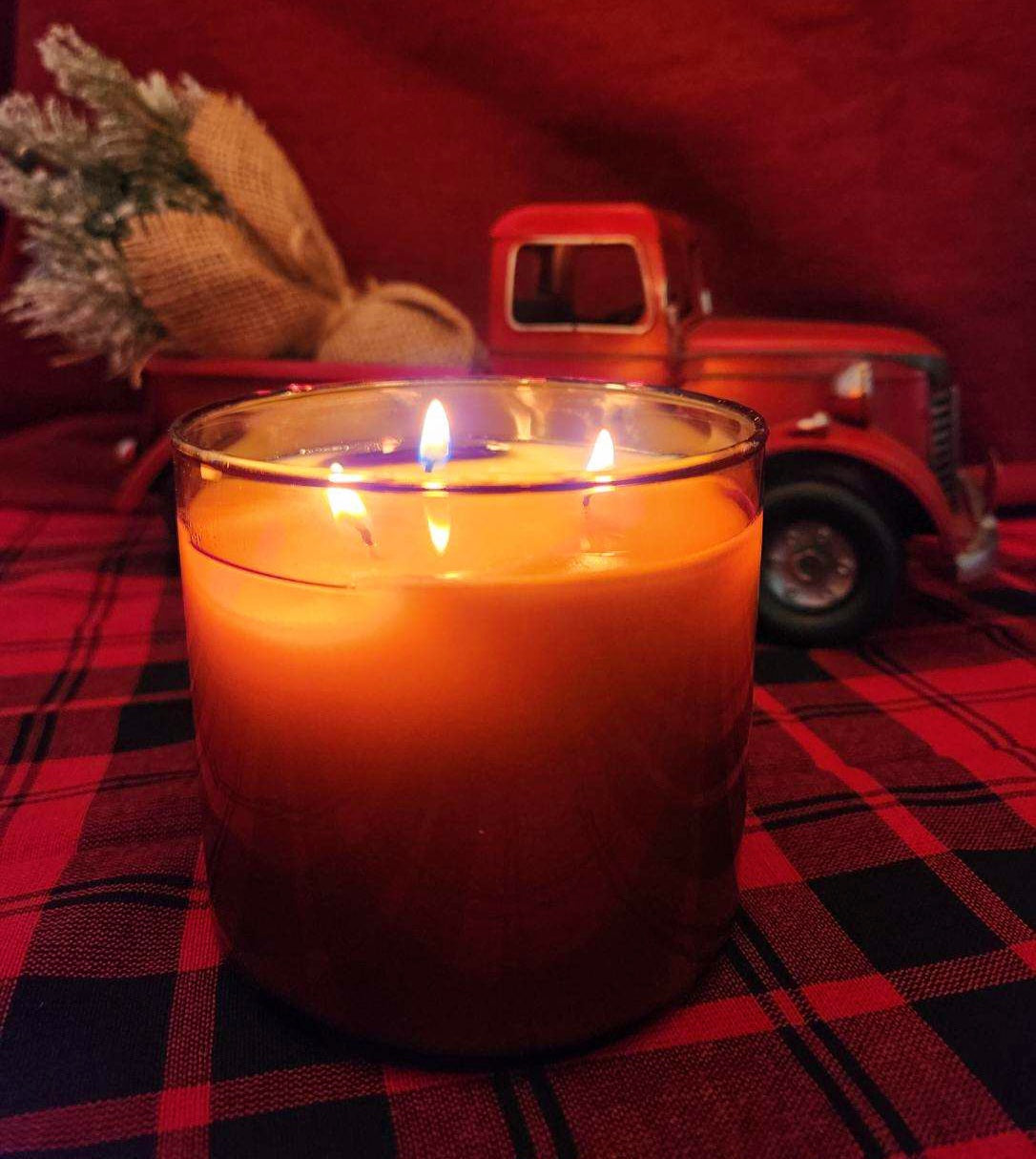 Gingerbread Scented Candle A winter treat with this gingerbread scent.