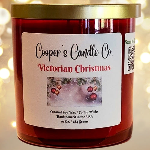10 Oz 2 wick red glass Victorian Christmas scented candle made of natural coconut soy wax and infused with a fresh crisp scent, it provides a delightful ambiance for all occasions while being pet-friendly and free of toxins. Enjoy your holidays with peace of mind!